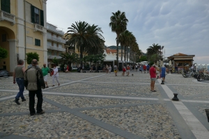 Promenade in Finale Ligure